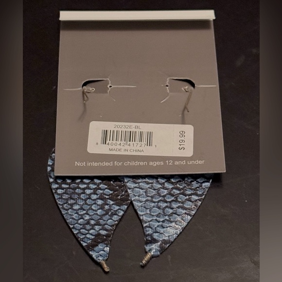 Bella Canvas Snakeskin Blue Earrings [NEW] - Picture 3 of 3